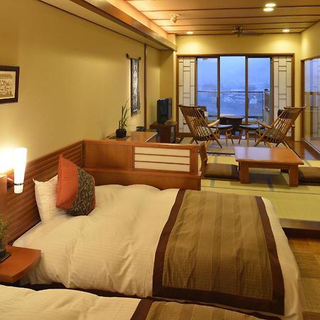 Ryokan Ayu No Sato Hitoyoshi Extérieur photo