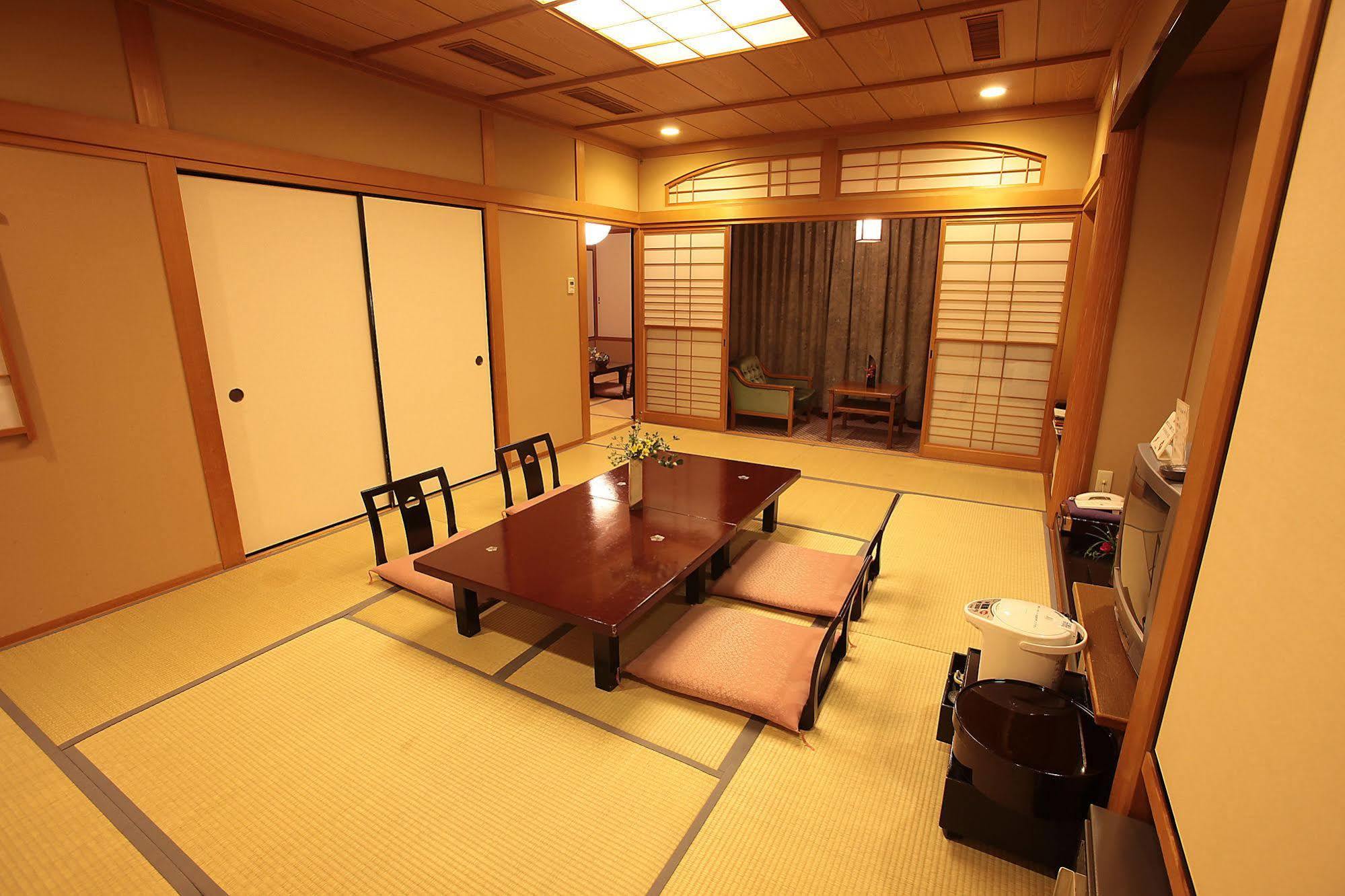 Ryokan Ayu No Sato Hitoyoshi Extérieur photo