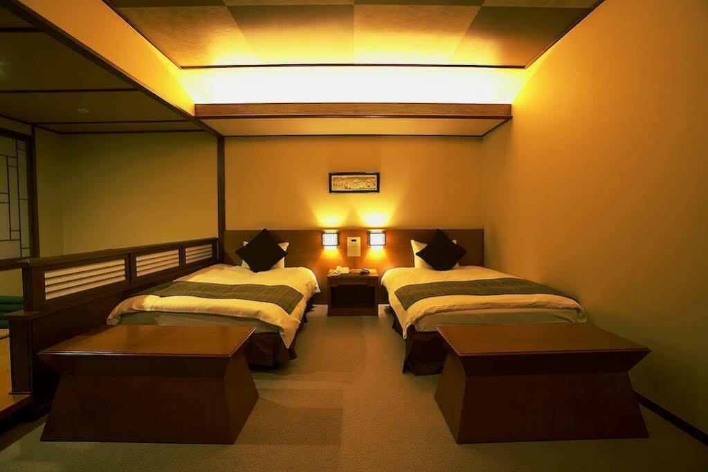 Ryokan Ayu No Sato Hitoyoshi Extérieur photo
